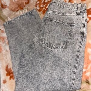 Universal Thread Gray Straight Leg Jeans